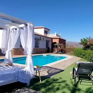 Villa Yasleni