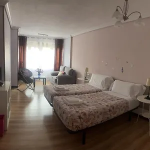 Olga 5*, 팜플로나 스페인