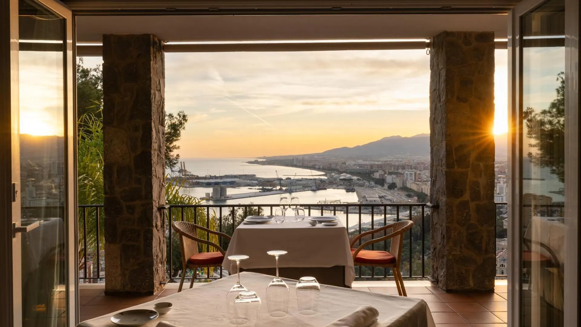 Отель Parador De Malaga Gibralfaro